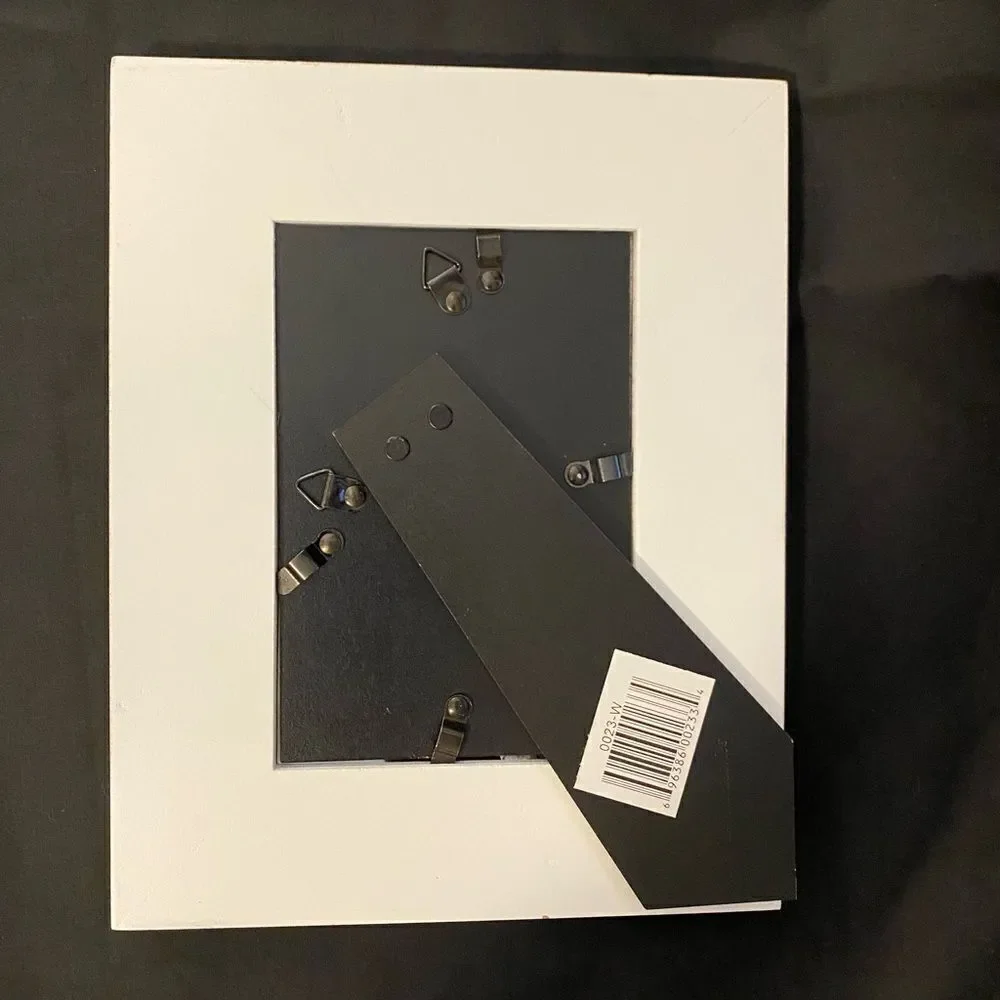 N/A picture frame